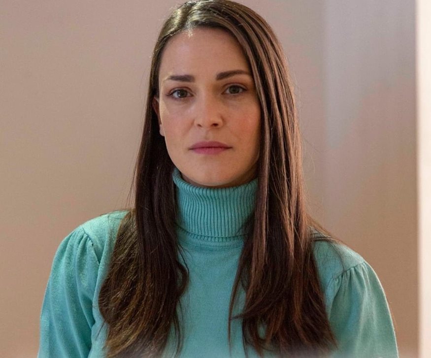 Αγγελική: Η πραγματική ταυτότητα της Αγγελικής αποκαλύπτεται 