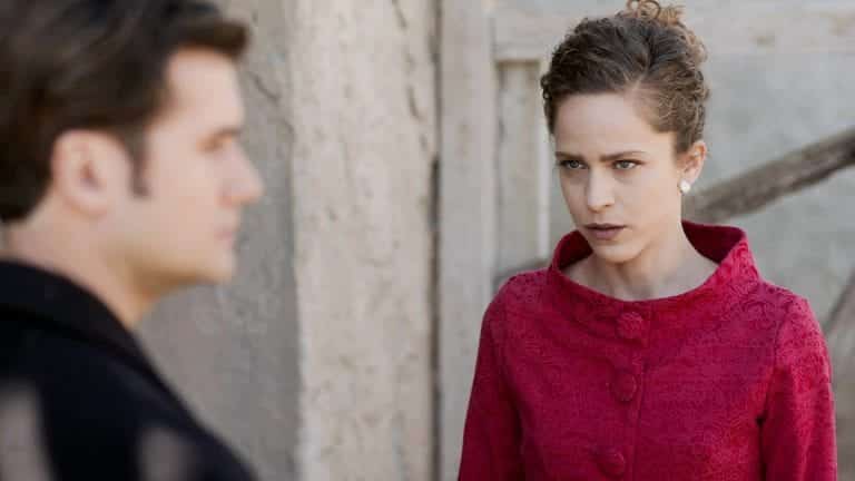 Άγριες Μέλισσες επεισόδια: Νικηφόρος – Ασημίνα και στη μέση η Μυρσίνη