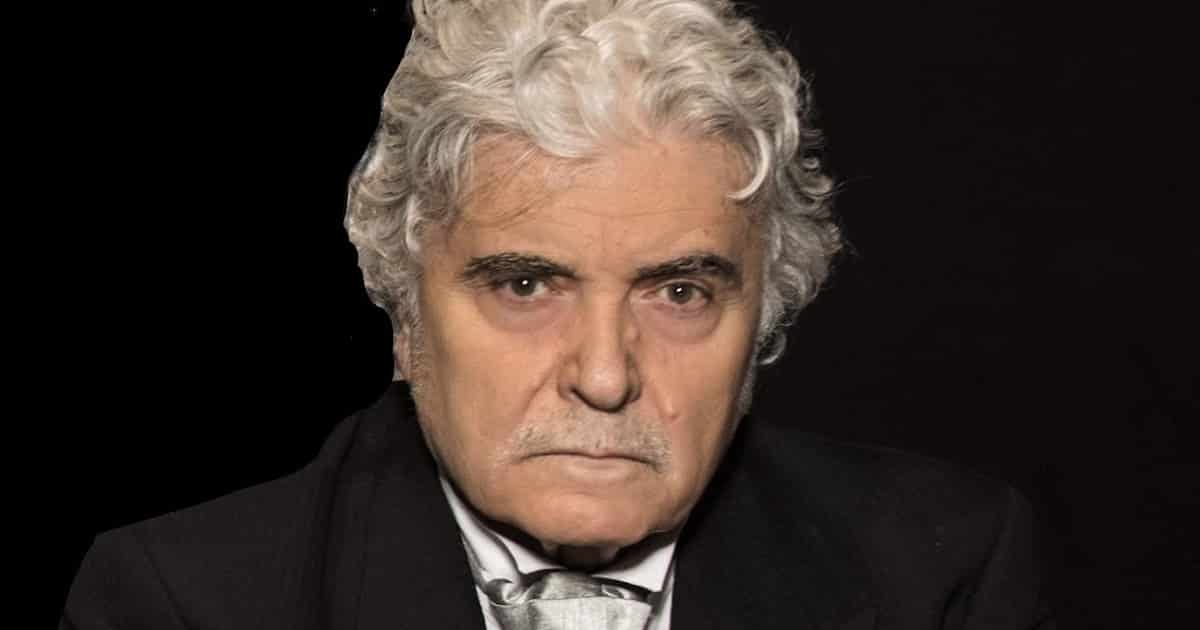 Η Γη της Ελιάς: O Ιάκωβος Βρεττάκος επιστρέφει στην Μάνη