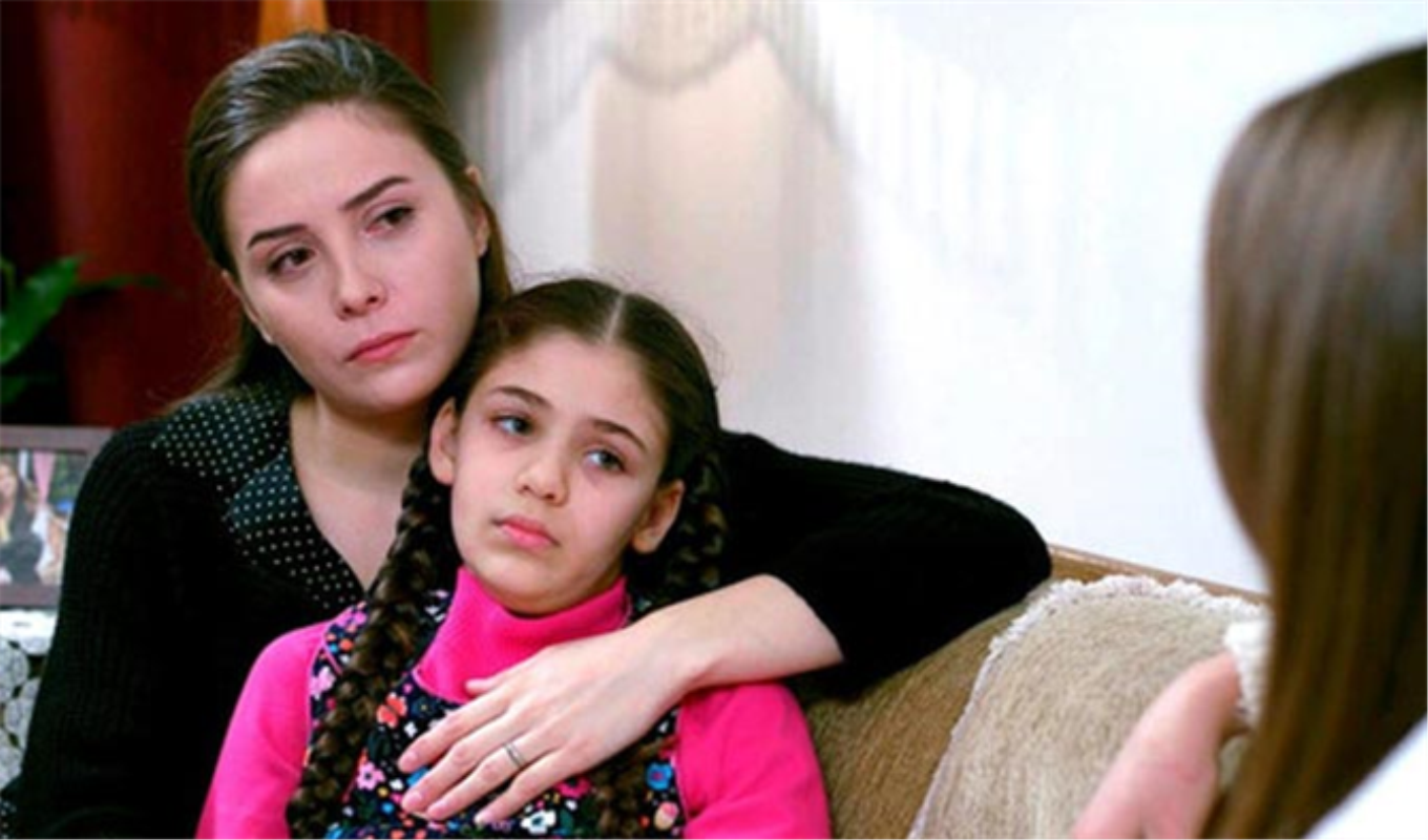 ELIF – Επεισόδιο 1129, 1130, 1131, 1132, 1133 | 5ος Κύκλος