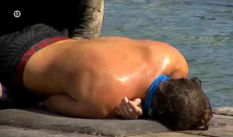 Survivor Spoiler - Νέα Μαχαιρώματα και μια fake λιποθυμία