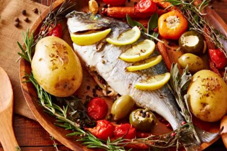 Ψάρι με λαχανικά – Η Συνταγή για Ένα Εκλεπτυσμένο Γεύμα