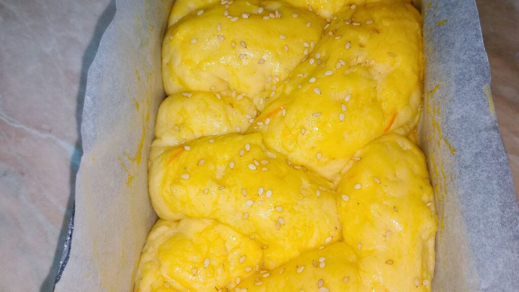 Τσουρέκι Χωρίς Γλουτένη - Αφράτο μέχρι την τελευταία μπουκιά