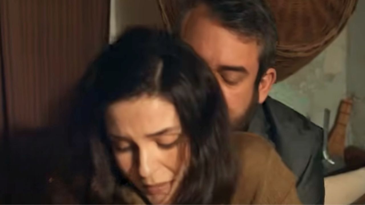 Οι Ψυχοκόρες Επεισόδιο 11 - Ο Κοσμάς ξεμοναχιάζει τη Δεσποινιώ