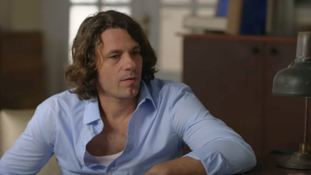 Ηλέκτρα - Σοκ - Ο Παύλος το βάζει στα πόδια πριν το γάμο