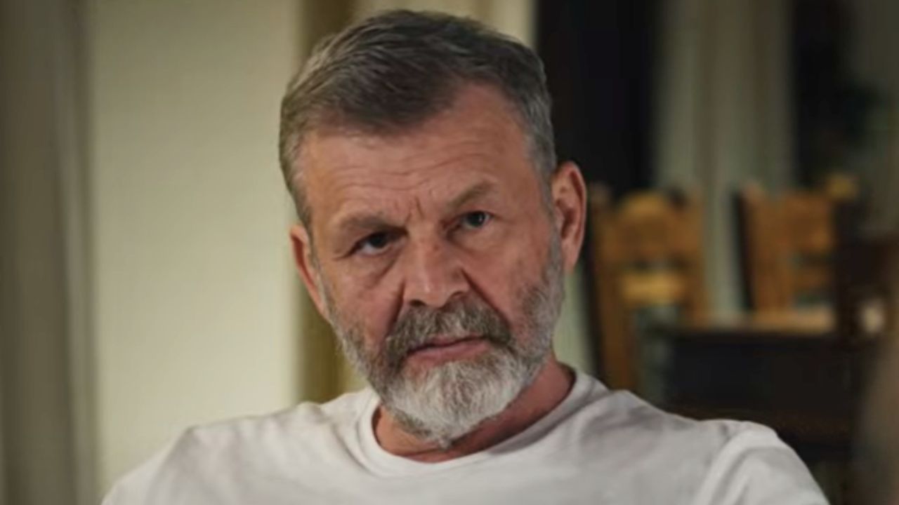 Η Γη Της Ελιάς - Αγρίμι ο Τζόν - Του σπάει τα μούτρα